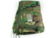 Podpinka Wet Weather Poncho Liner woodland - US ARMY - stan jak nowy (10091)