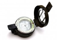 Kompas pryzmatyczny A115
