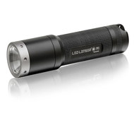 Latarka Ledlenser M1 (8796)