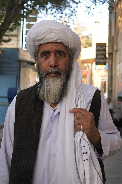 Arafatka zawiązana w turban